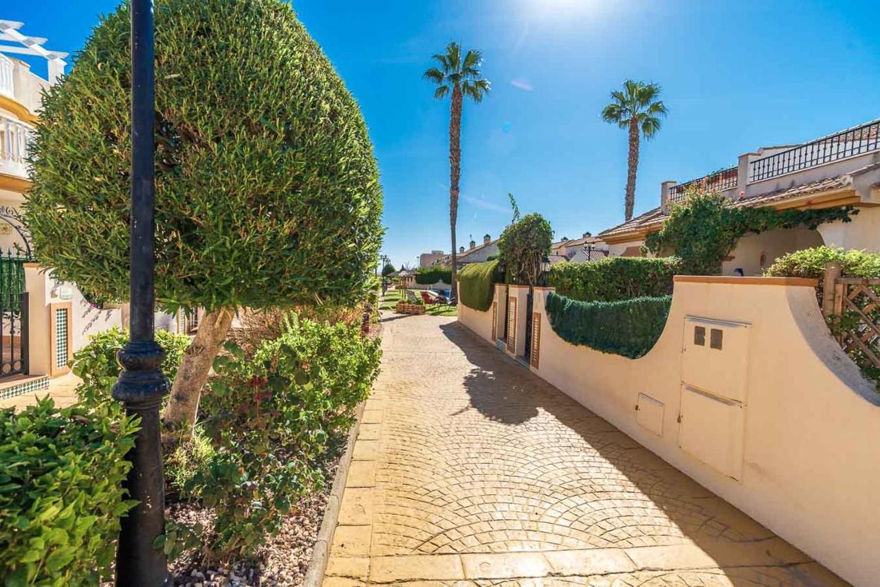 Beautiful Sea Views Apartment Cabo Roig Dehesa de Campoamor  エクステリア 写真